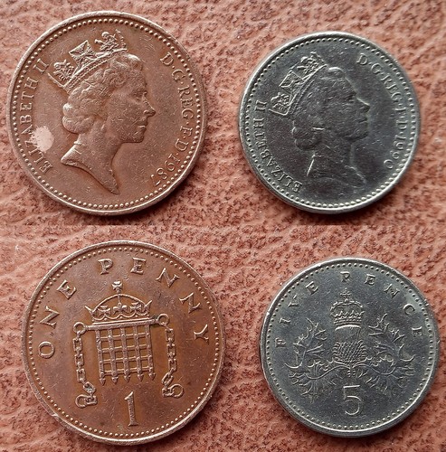 Münzen penny 5 - 2, pence